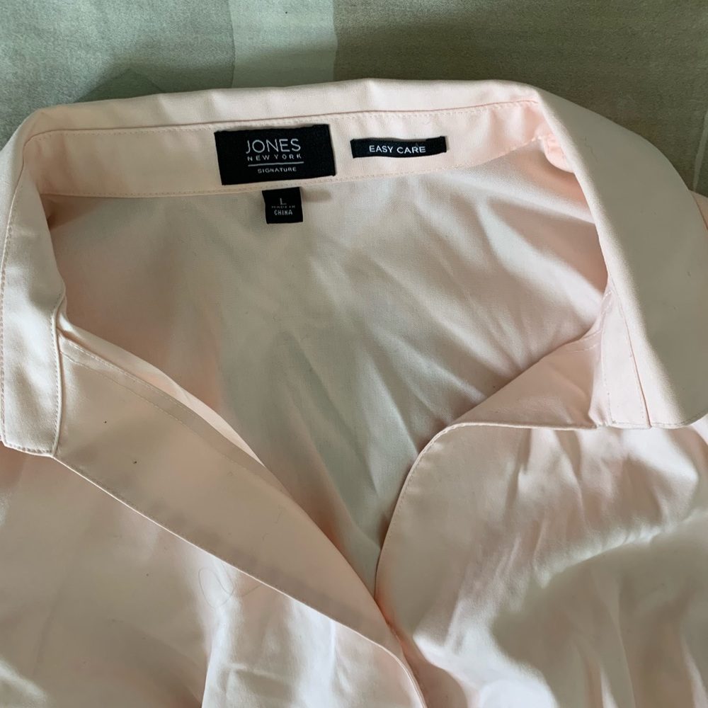 Peach dress shirt 🍑